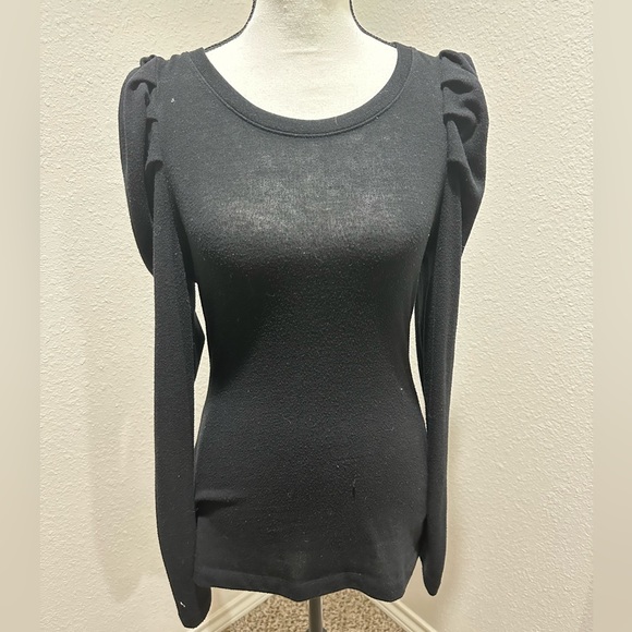 Black Top - Picture 1 of 3